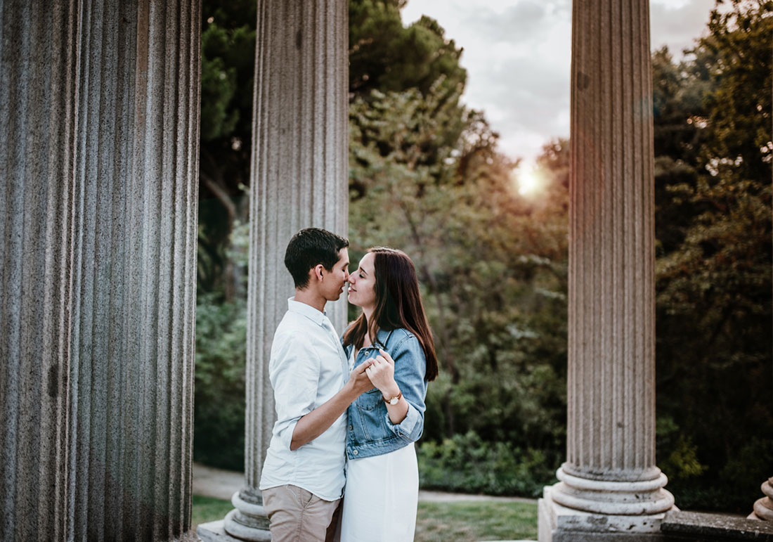 Engagement sunset dance